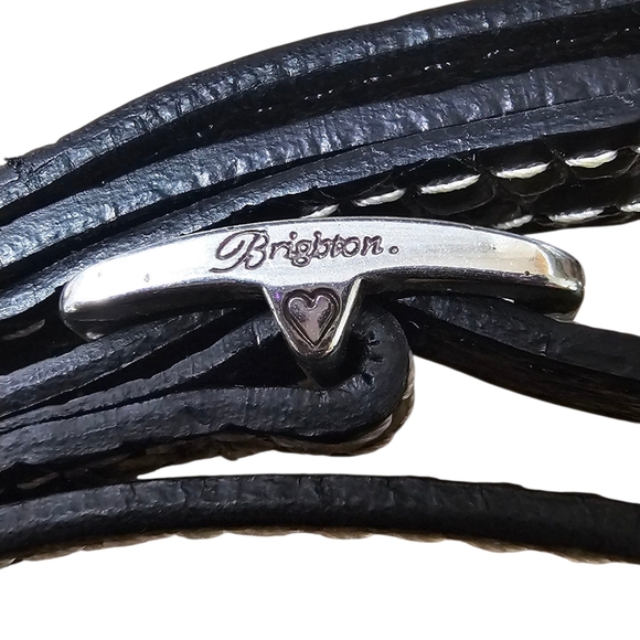 BRIGHTON Black Crossbody Wallet With Detachable Strap - Picture 9 of 12